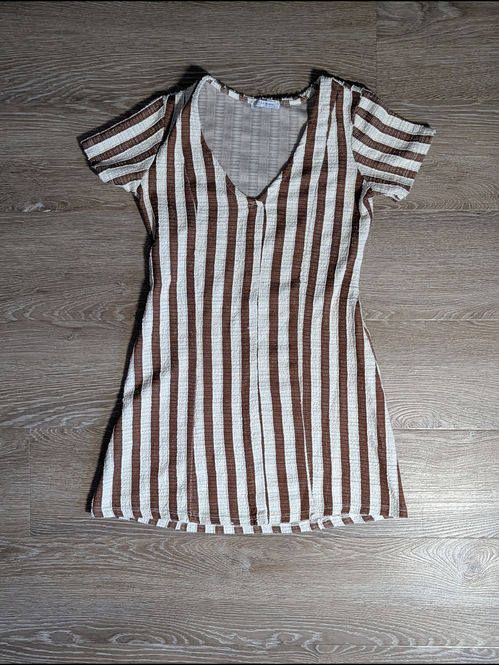 Zara V-Neck Trafaluc White Brown Striped Dress